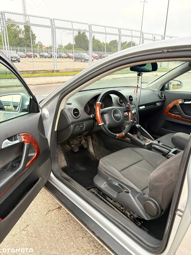 Audi A3 3-drzwiowe 1.9 TDI Attraction - 5