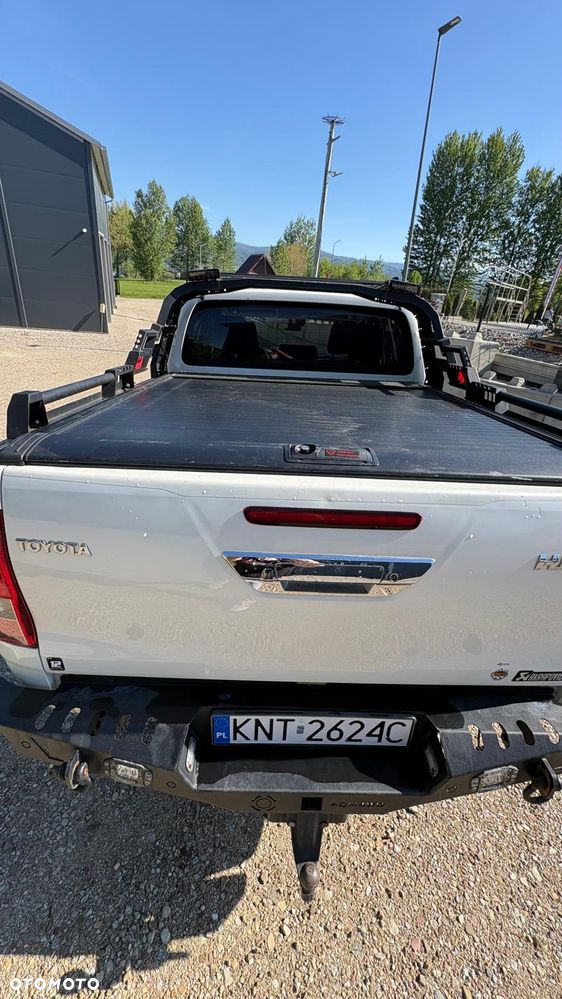 Toyota Hilux 4x4 Double Cab Autm S&S Executive - 9