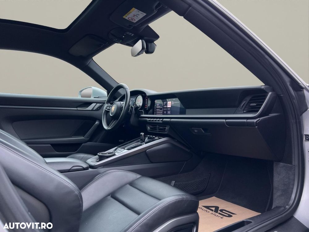 Porsche 911 Carrera PDK - 20