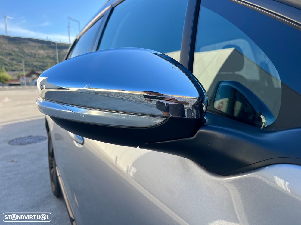 Peugeot 2008 PureTech 110 Stop&Start Style - 24
