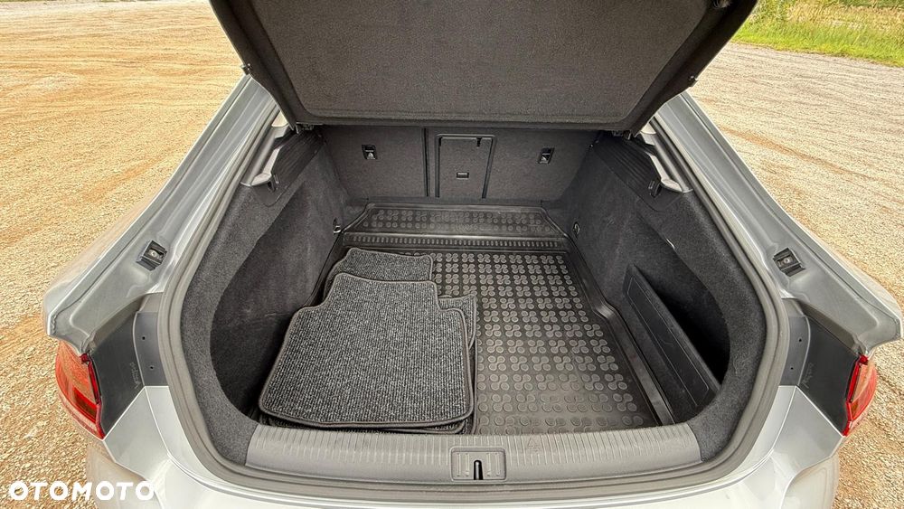 Volkswagen Arteon 2.0 TDI SCR Elegance DSG - 17