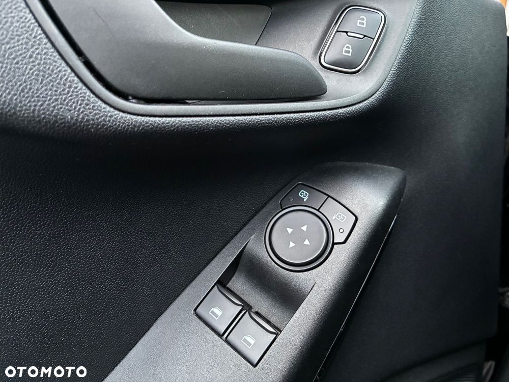 Ford Fiesta - 19
