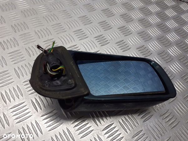 LUSTERKO PRAWE ELEKTRYCZNE SKŁADANE MERCEDES W202 7 PIN 269