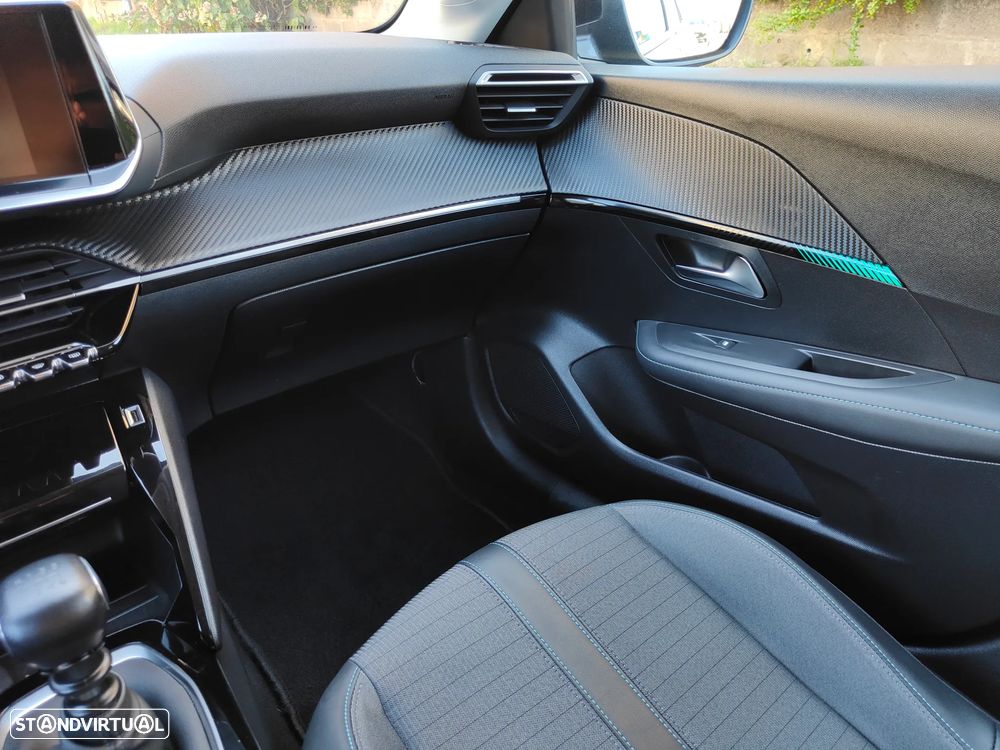 Peugeot 208 1.2 PureTech Allure Pack - 49