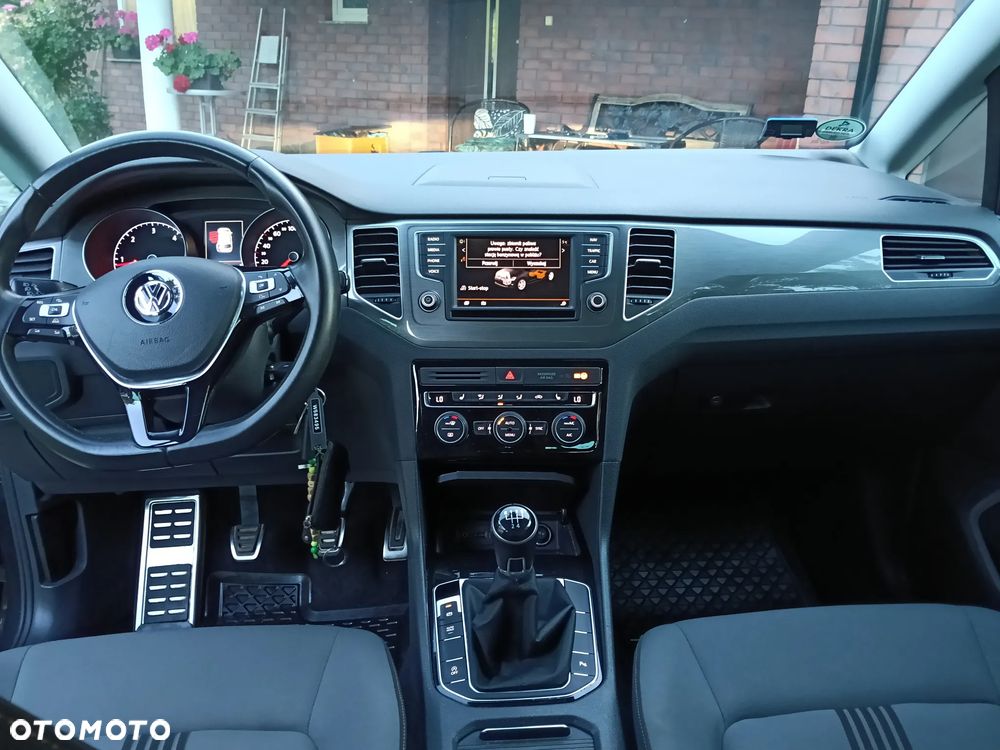 Volkswagen Golf Sportsvan - 22