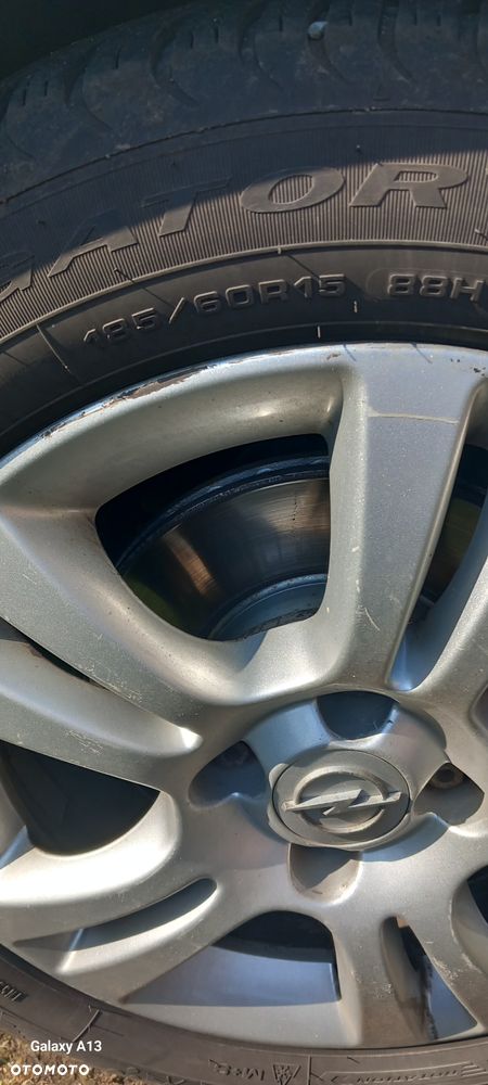Opel Corsa 1.4 16V Satellite - 12