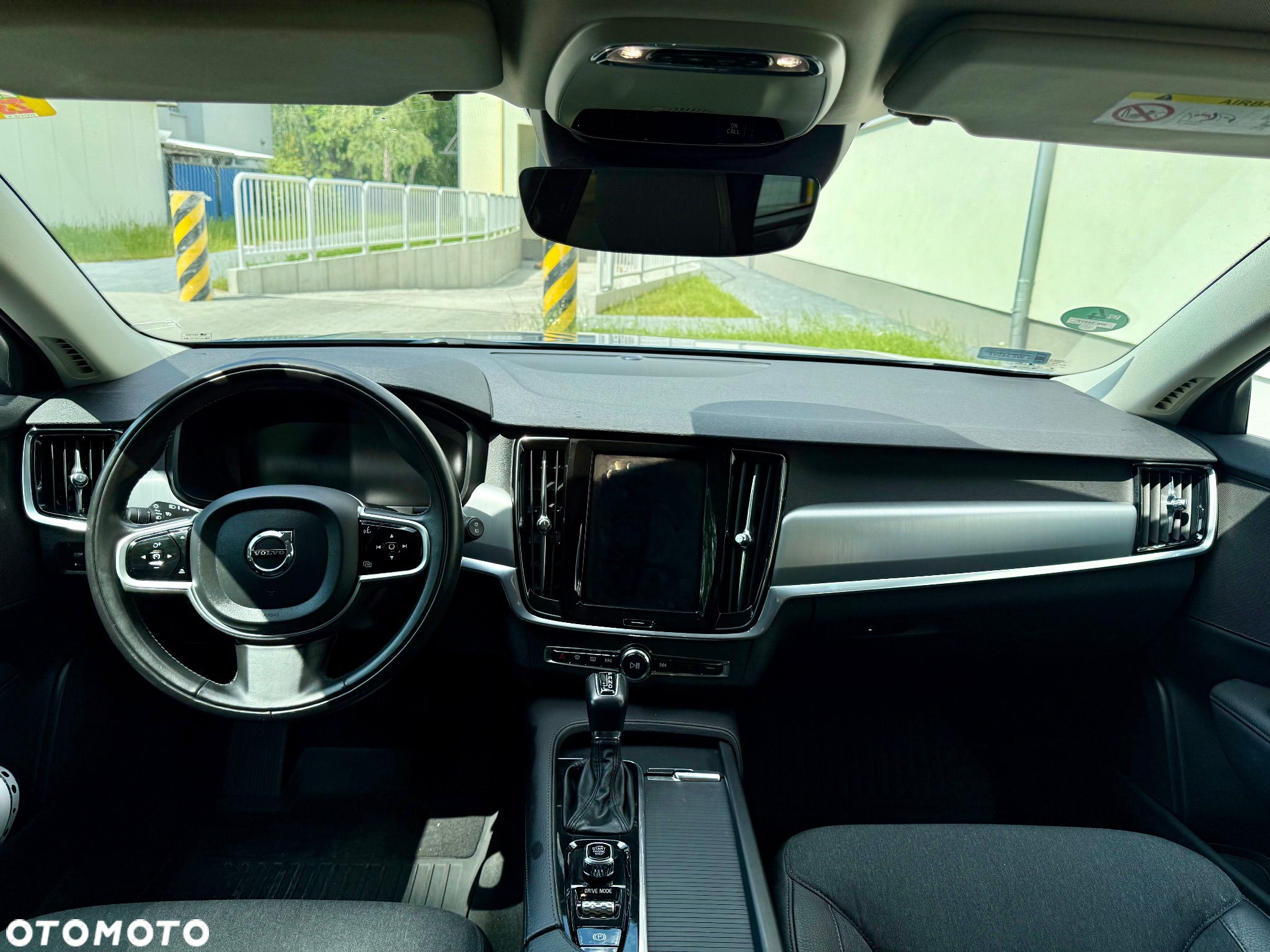 Volvo V90 D4 AWD Momentum - 21