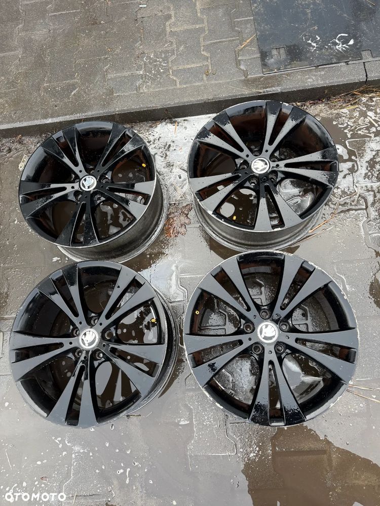 SKODA SUPERB FELGI ALUMINIOWE 18'' 5x112 7,5J - 1