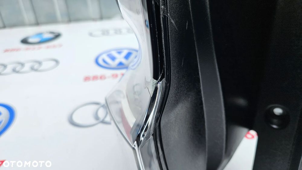 Renault Espace 5 V Kompletna lampa tył lewy w błotnik Lampa tylna lewa 265558109R - 9