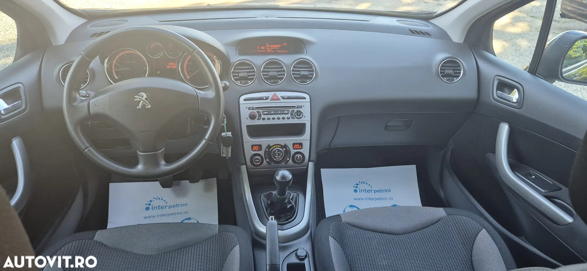 Peugeot 308 - 13