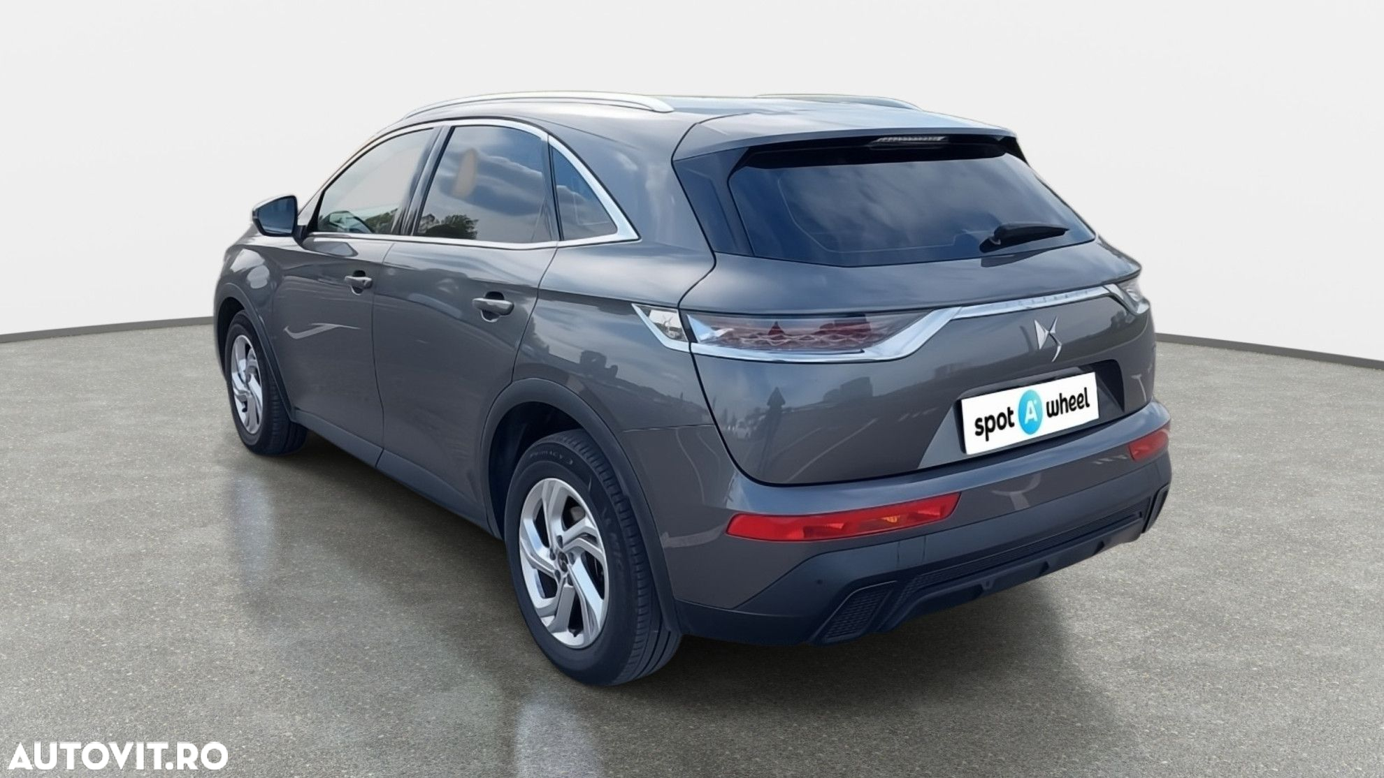DS Automobiles DS 7 Crossback - 8