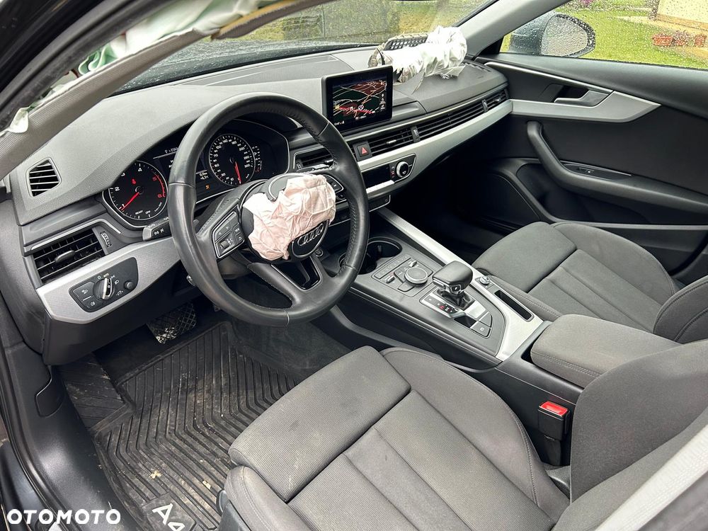 Audi A4 Avant 2.0 TDI S tronic - 19