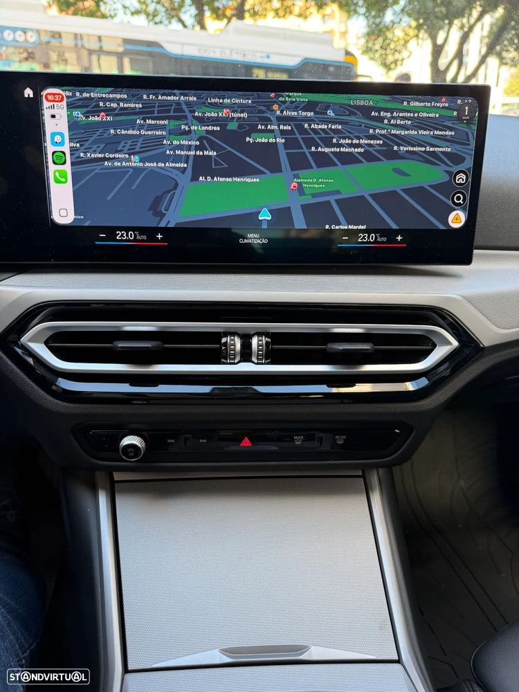 BMW 320 d Touring Aut. Sport Line - 7