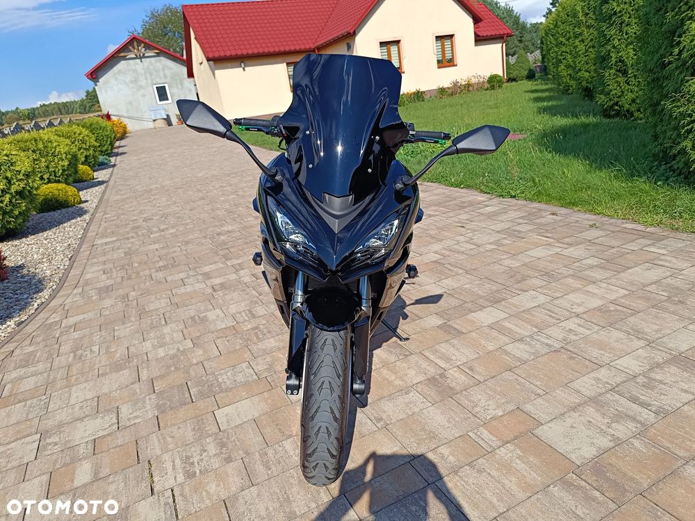 Kawasaki Ninja 1000 SX - 2