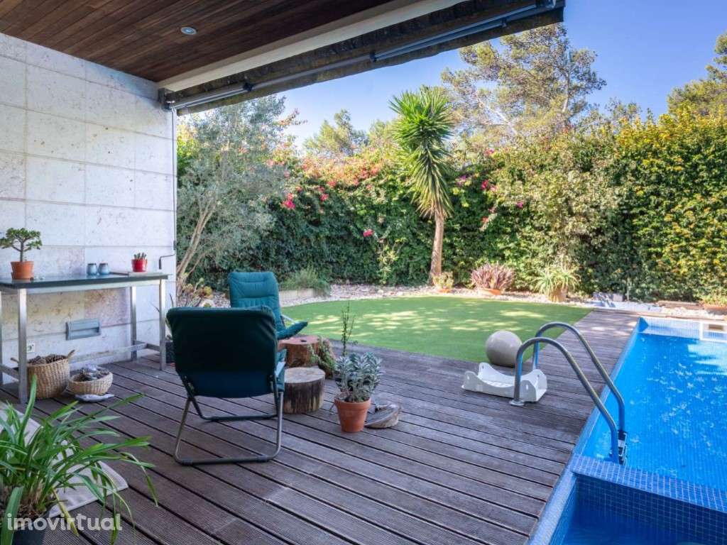 Moradia T5 com piscina e jardim em Cascais - Grande imagem: 2/49
