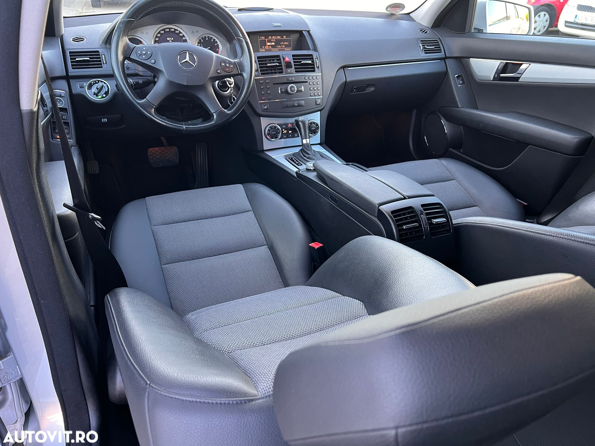 Mercedes-Benz C - 14