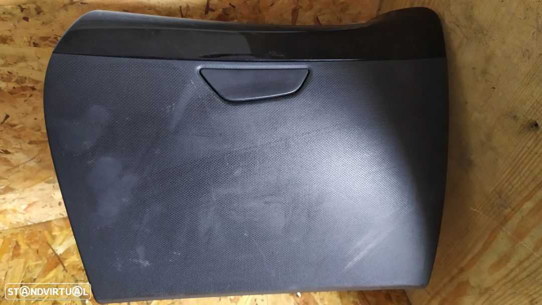 PORTA LUVAS RENAULT CAPTUR I - 1