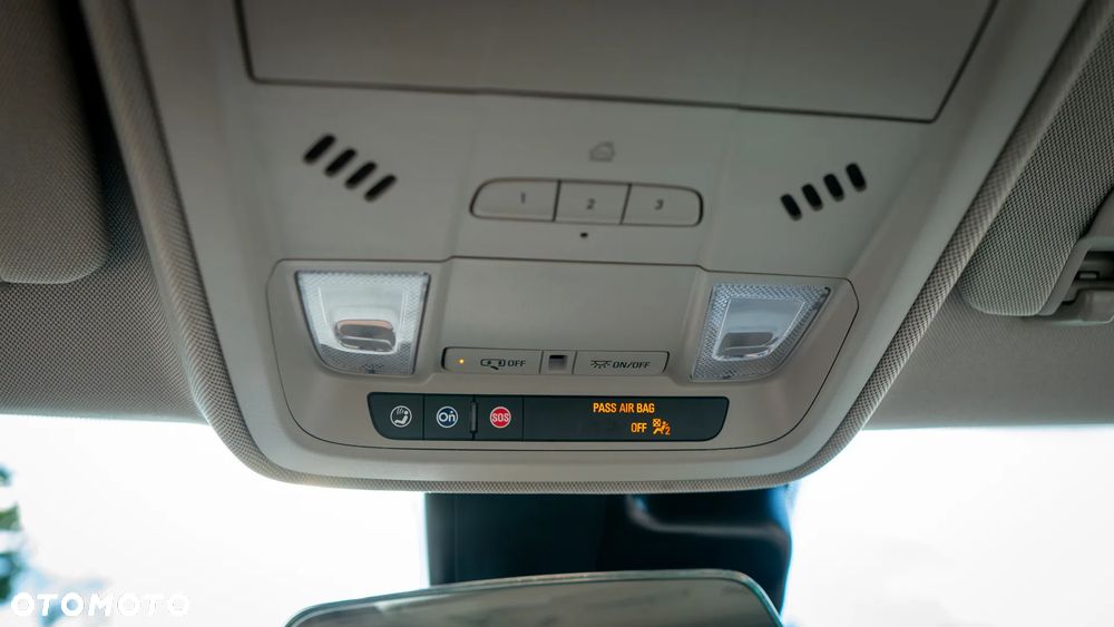 Cadillac XT4 350T AWD Luxury - 39