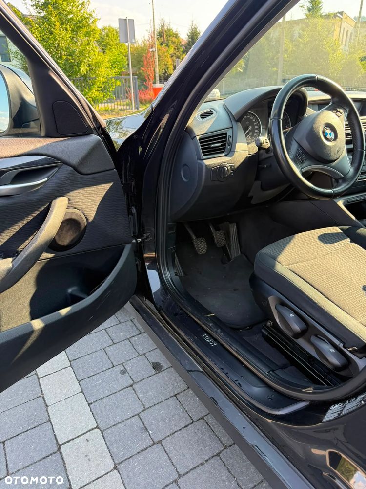 BMW X1 xDrive18d - 21