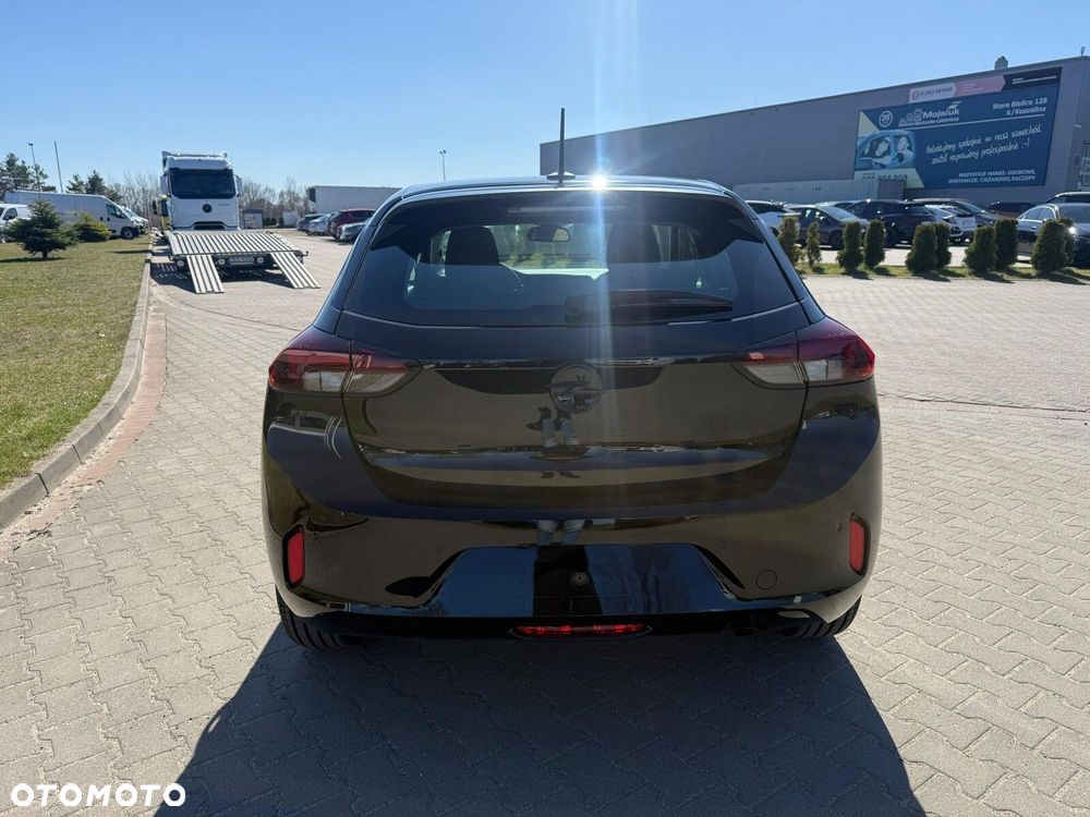 Opel Corsa - 4