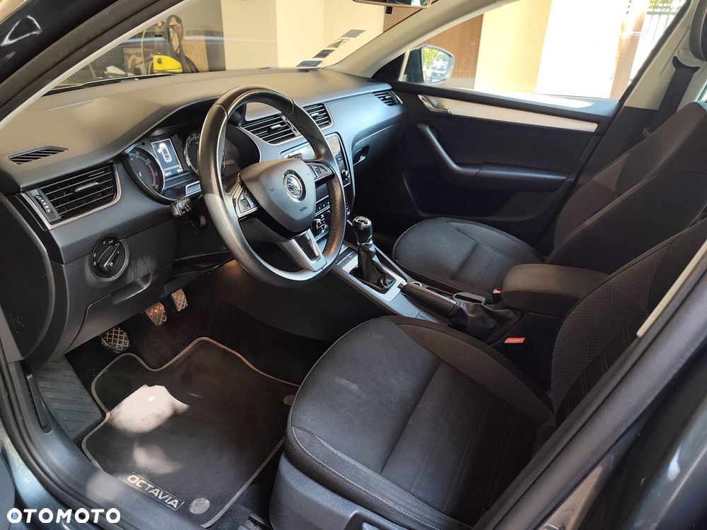 Skoda Octavia 1.5 TSI ACT Ambition - 7