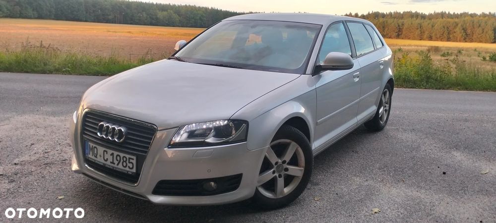 Audi A3 Sportback 1.4 TFSI Attraction - 4