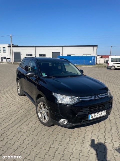 Mitsubishi Outlander 2.0 Intense + - 14