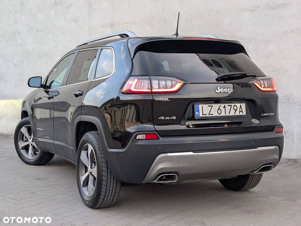 Jeep Cherokee - 6