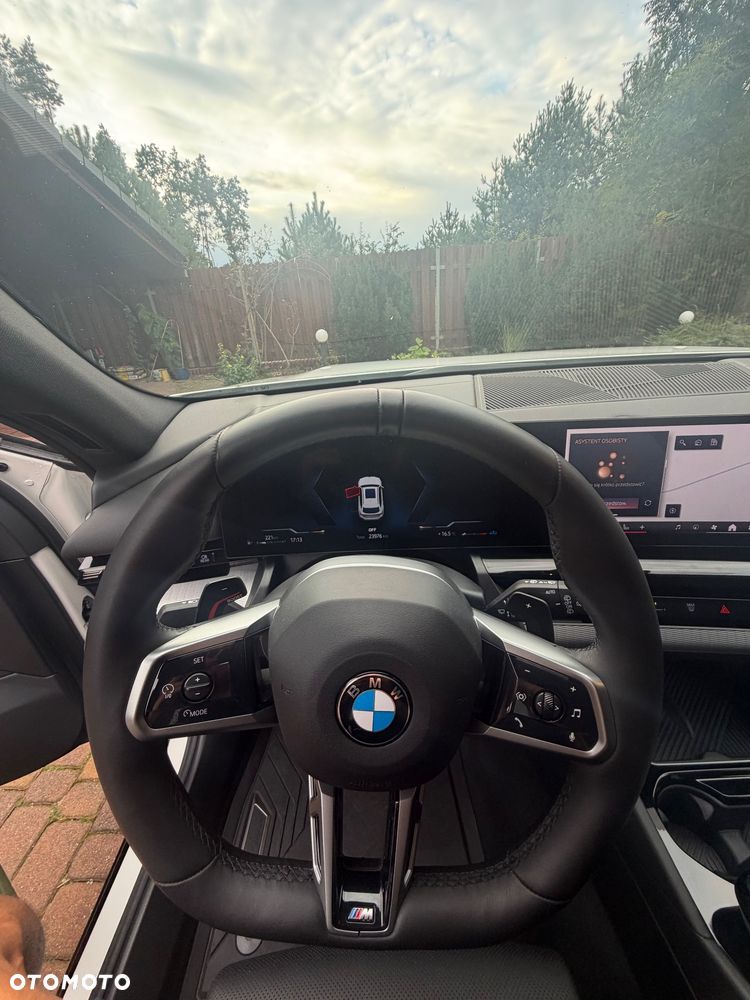 BMW Seria 5 - 25