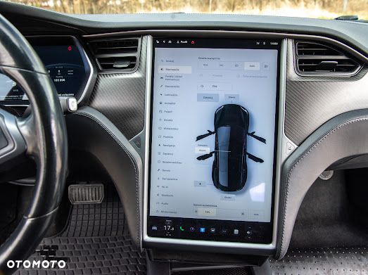 Tesla Model S - 23