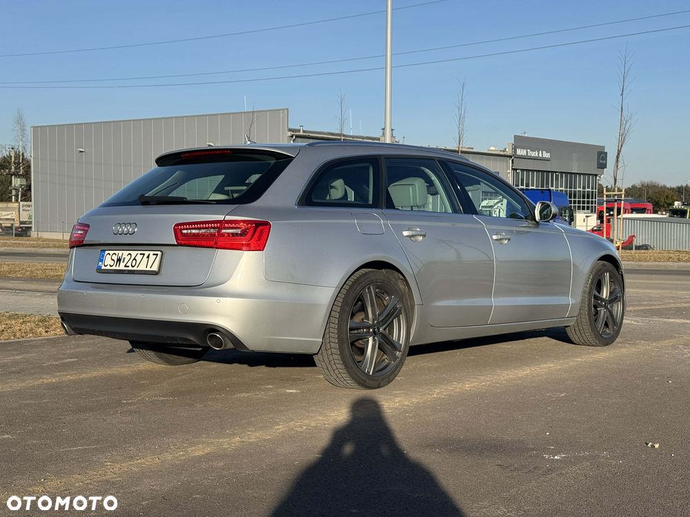 Audi A6 Avant 2012 photo 3