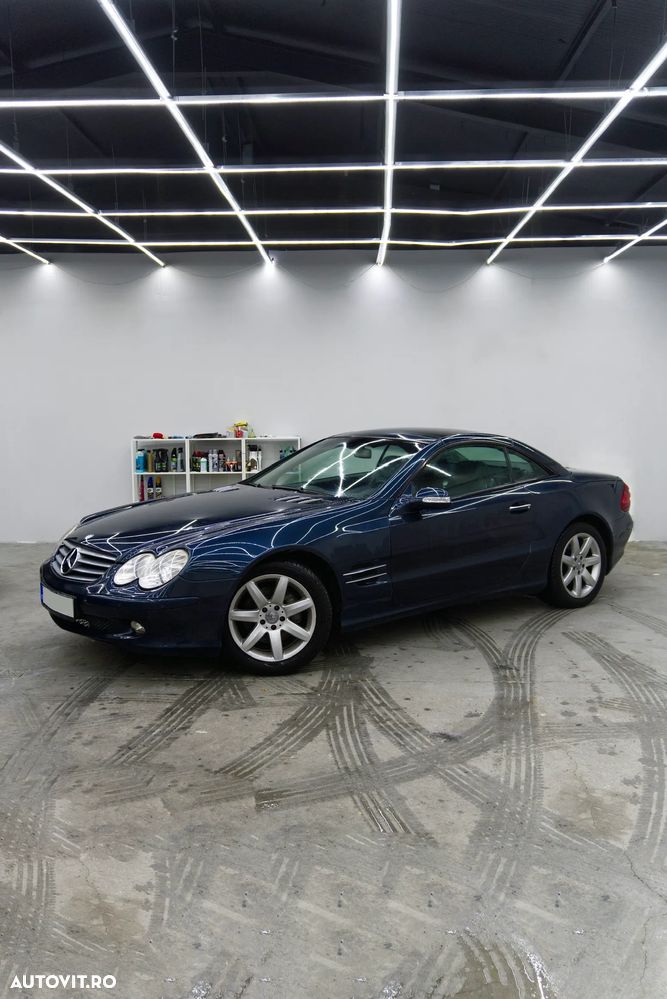 Mercedes-Benz SL - 16