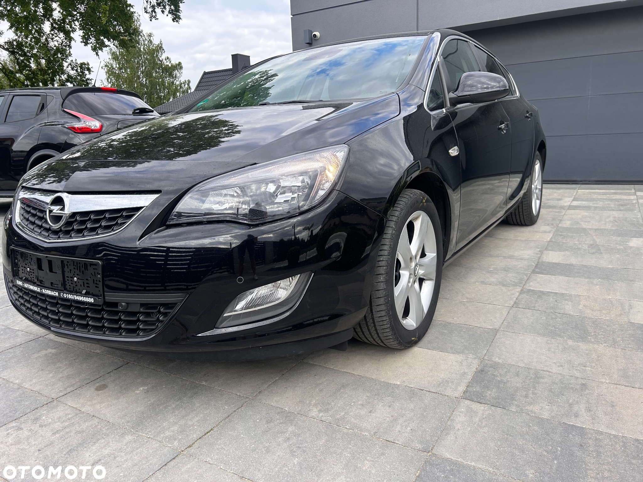 Opel Astra 1.6 Automatik Design Edition - 11