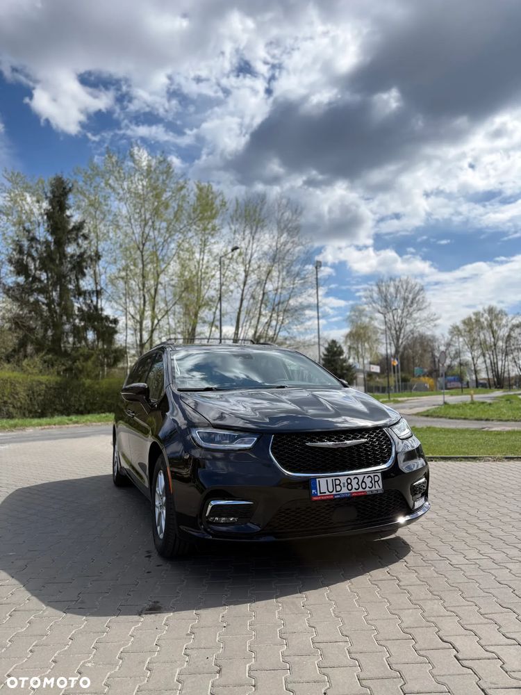Chrysler Pacifica 2022 photo 4