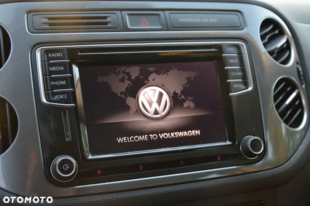 Volkswagen Tiguan 2.0 TDI SCR 4MOTION BlueMotion Technology Sport & Style - 17