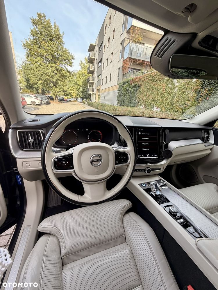 Volvo XC 60 T5 AWD Inscription - 28