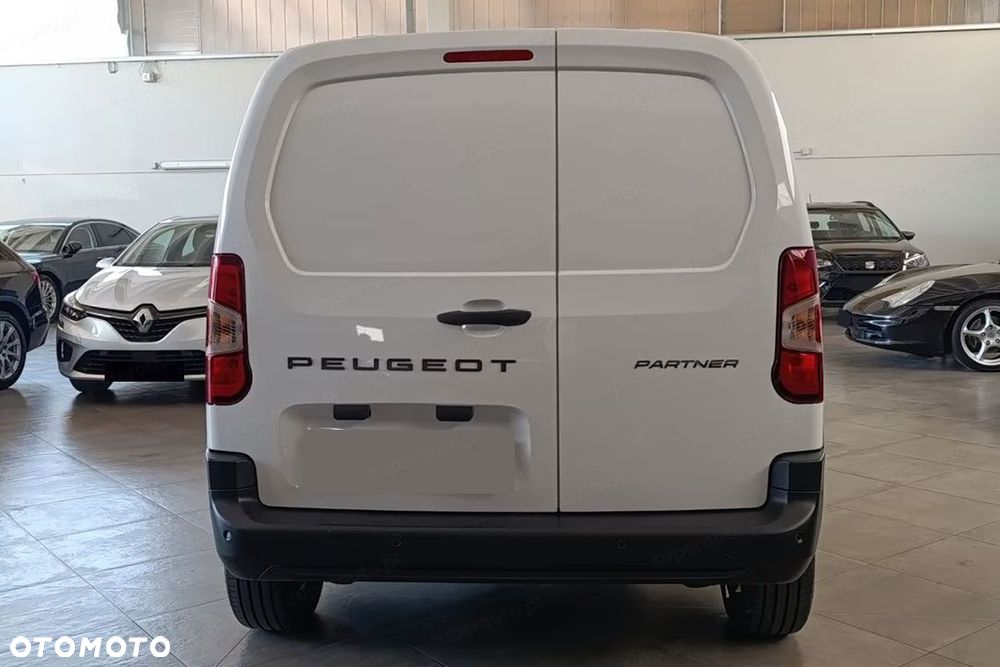 Peugeot Partner Van M L1H1 1.2 110KM - 7