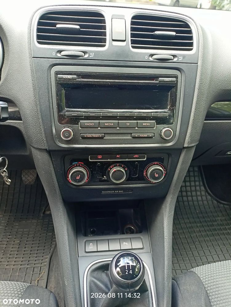 Volkswagen Golf 1.6 TDI Comfortline - 13
