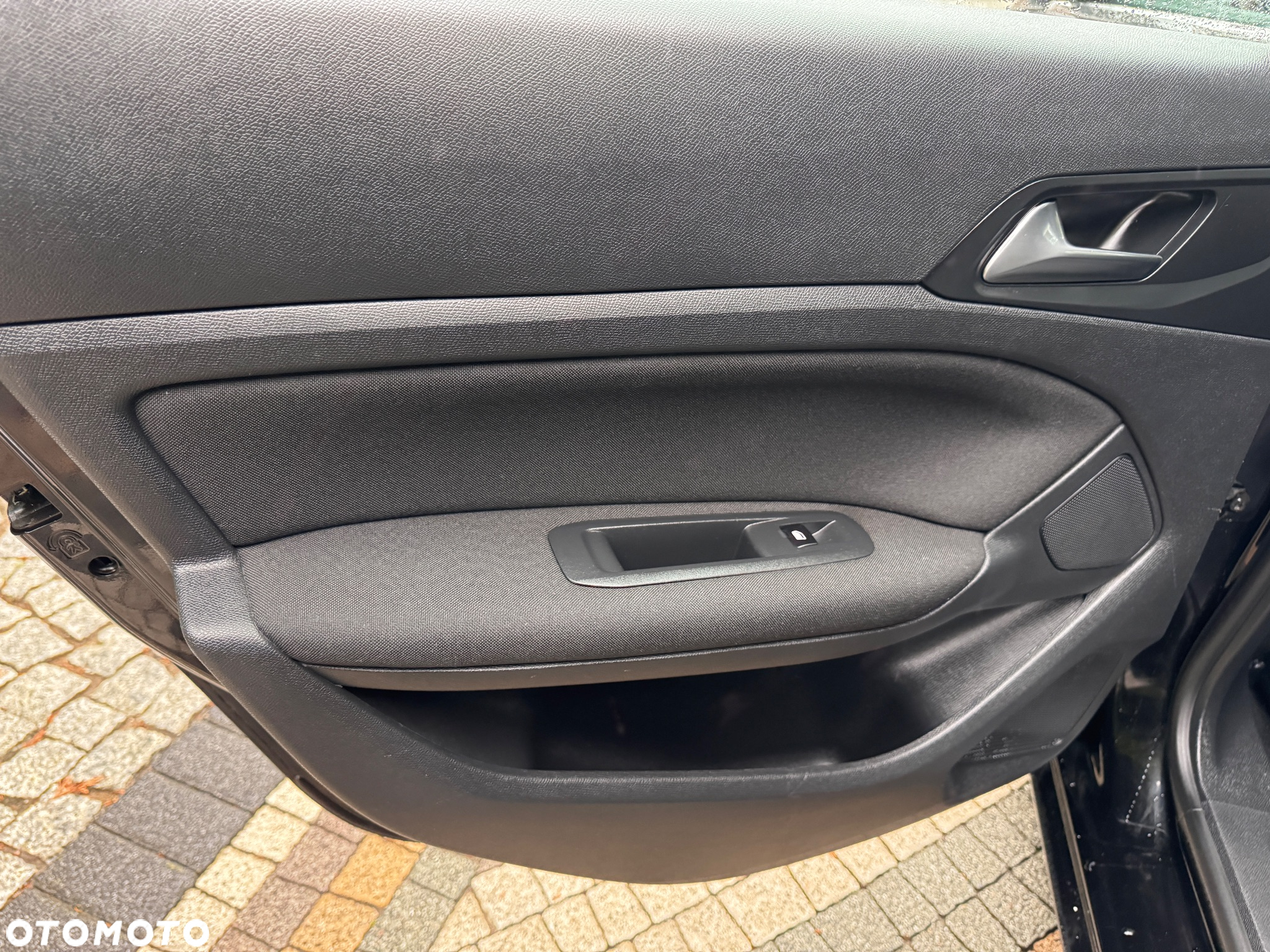 Peugeot 308 SW 1.2 PureTech GPF Allure Pack S&S - 16