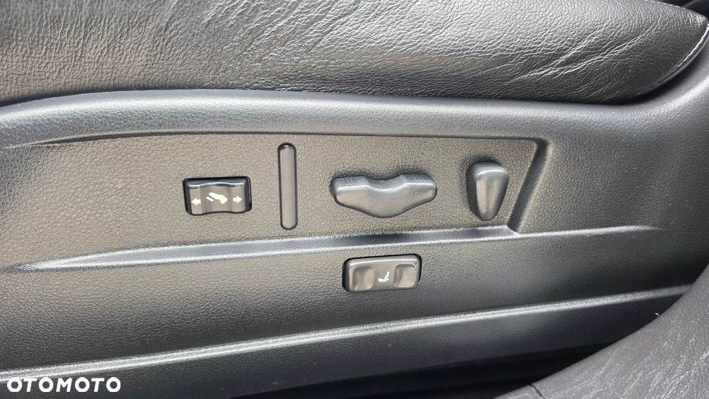 Nissan Murano 3.5 V6 - 23