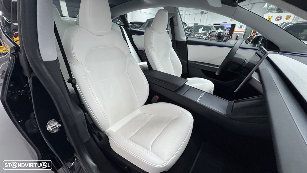 Tesla Model 3 Long Range Tração Integral Premium - 26