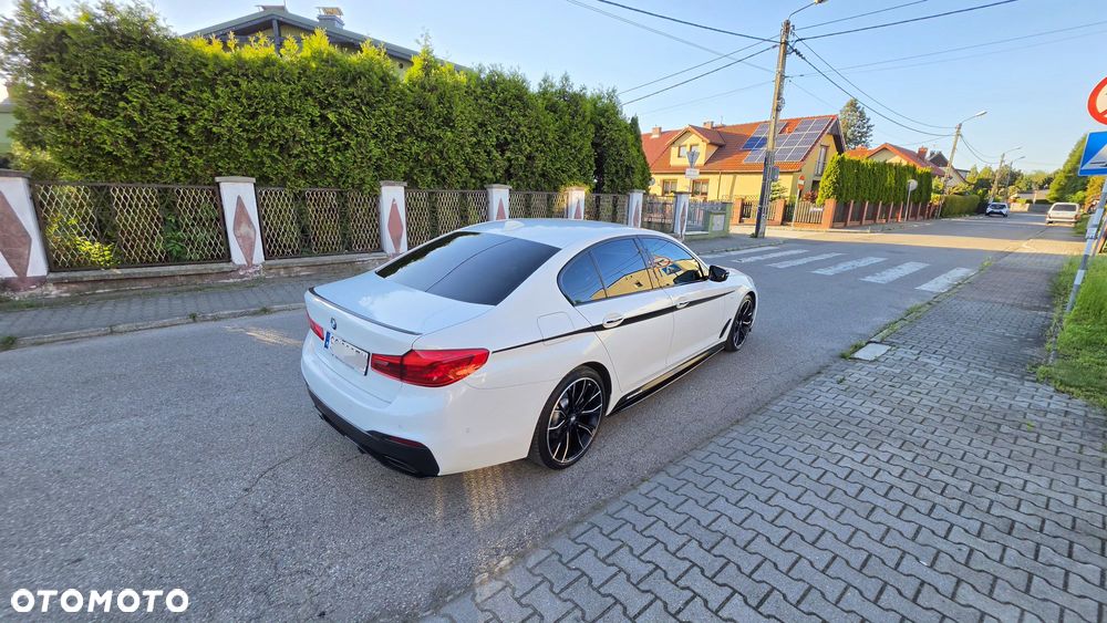 BMW Seria 5 520d M Sport - 5