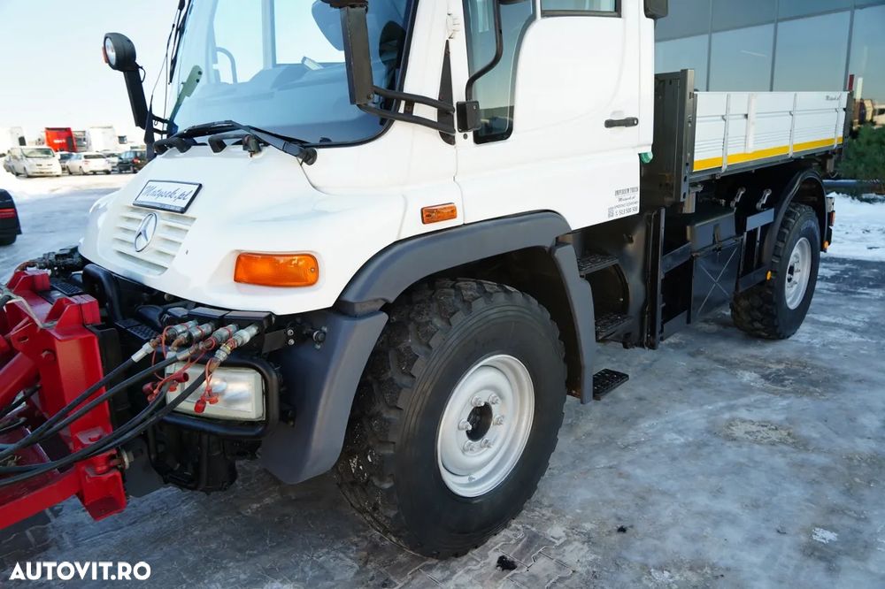 Mercedes-Benz UNIMOG U300 / 4X4 / BASCUNĂTOR 3 LATE / PLUG / MUNICIPAL / CUPLĂRI HIDRAULICE / EPS + AMBREIAJ - 12