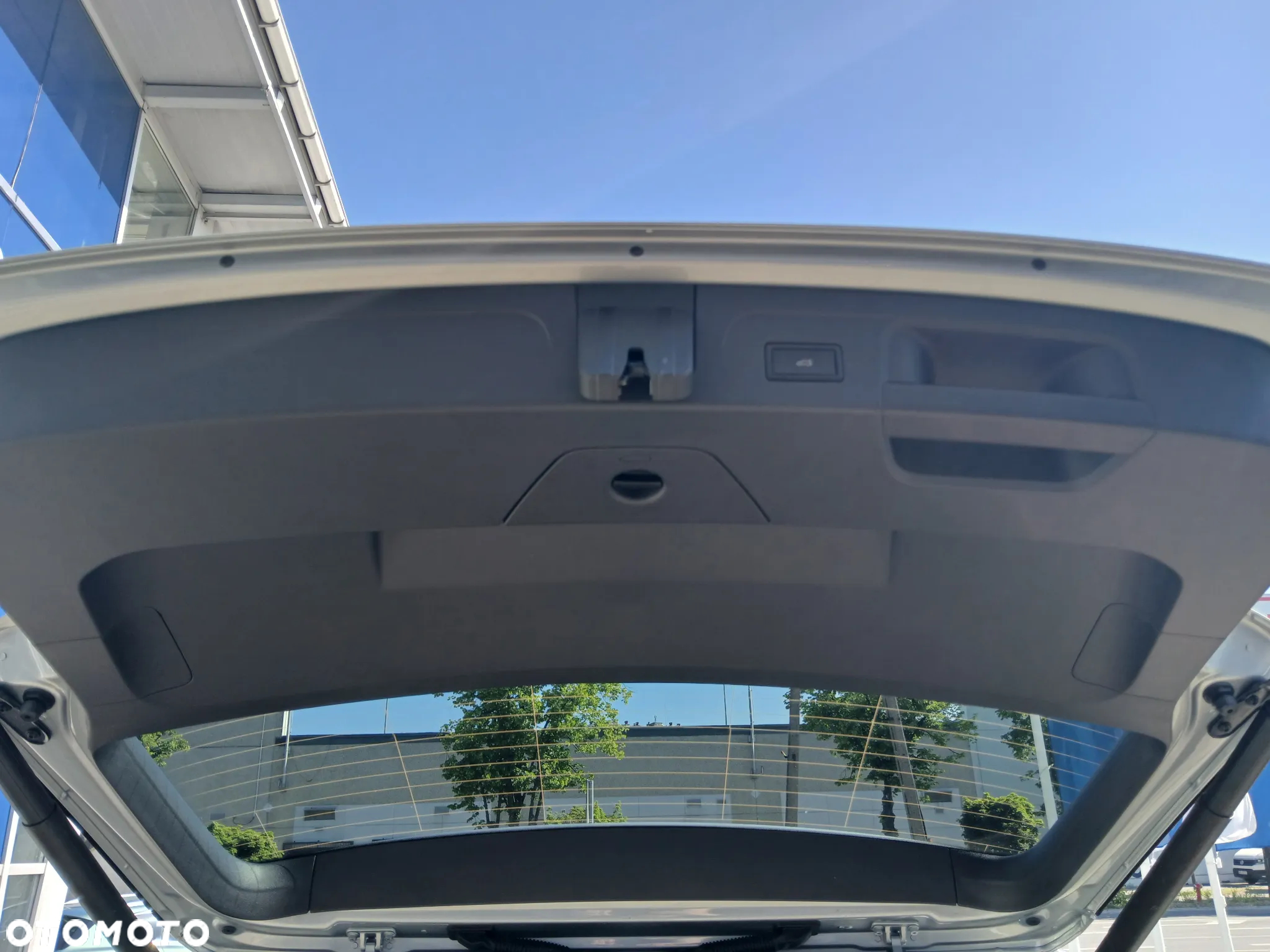 Volkswagen Touran 1.5 TSI EVO Comfortline Plus DSG - 10