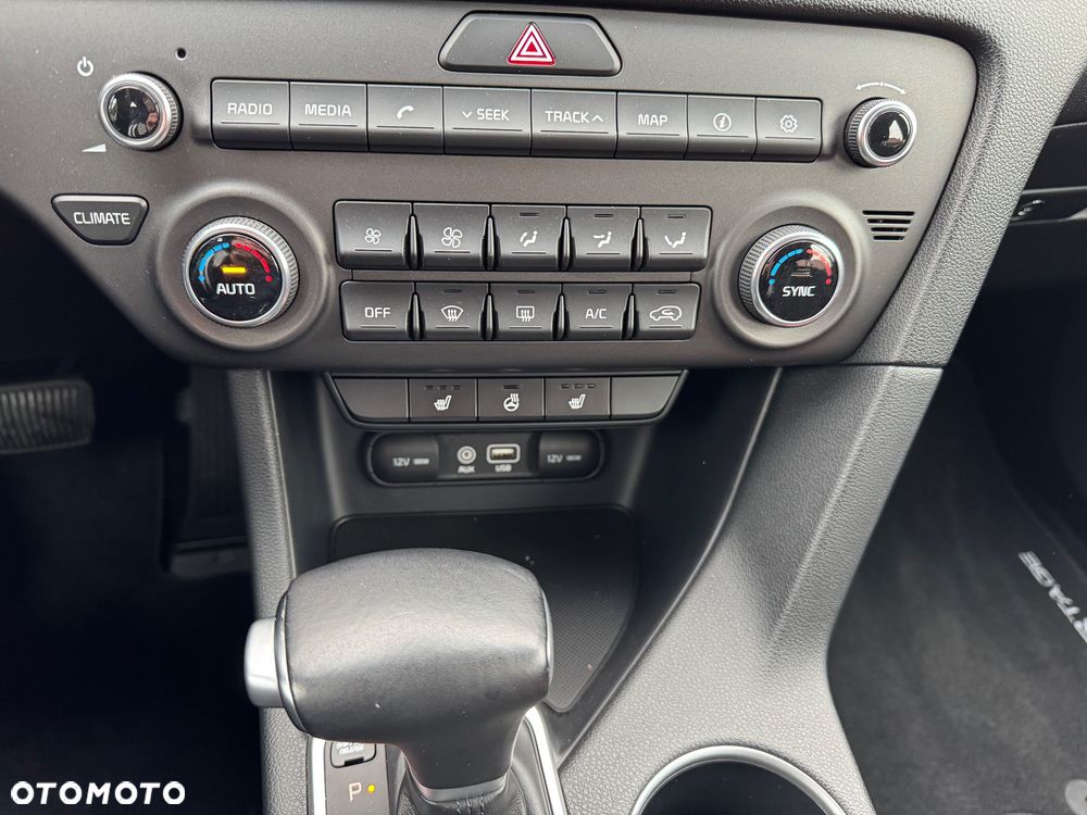 Kia Sportage 1.7 CRDI Business Line 2WD DCT - 16