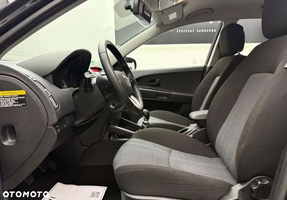 Kia Ceed 1.4 Comfort - 25