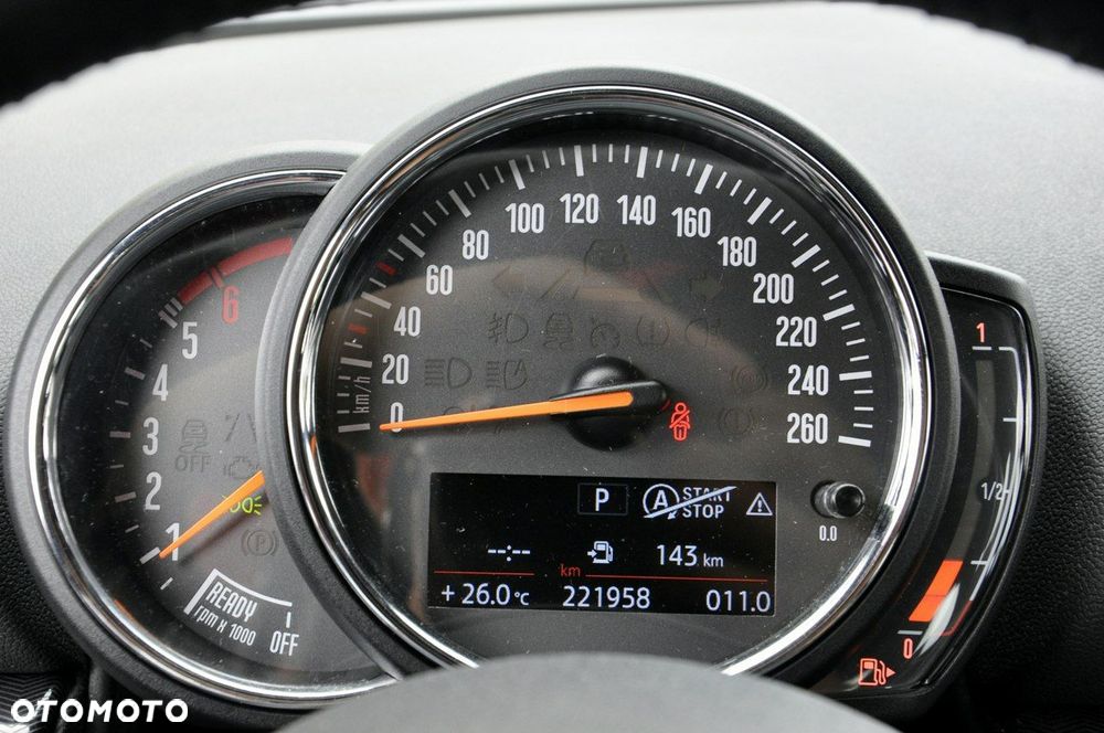 MINI Clubman Cooper D Essential Trim - 39