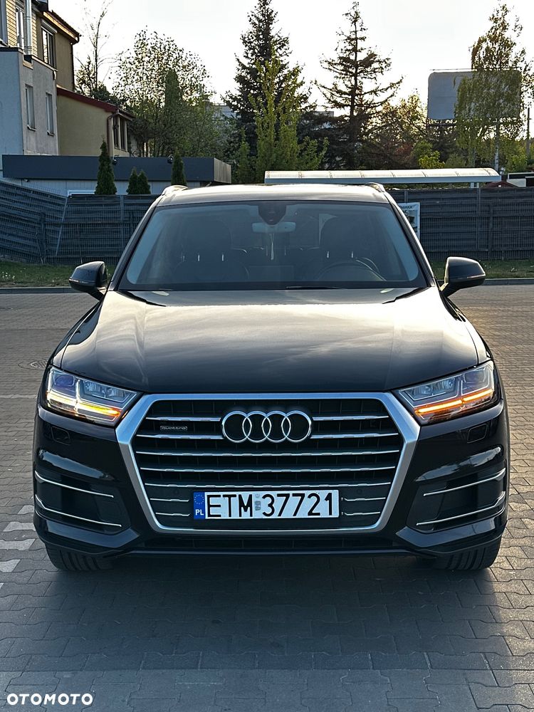 Audi Q7 - 4