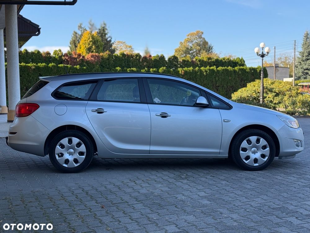 Opel Astra 1.7 CDTI DPF Innovation - 7