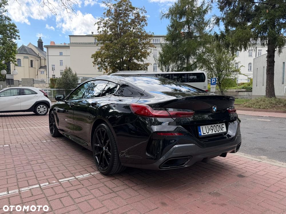 BMW Seria 8 - 4